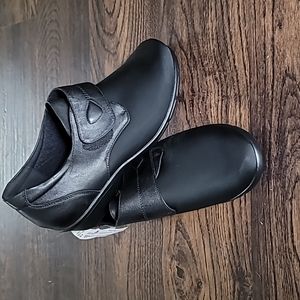 Propet Wilma Casual Shoe Sz 11 Black